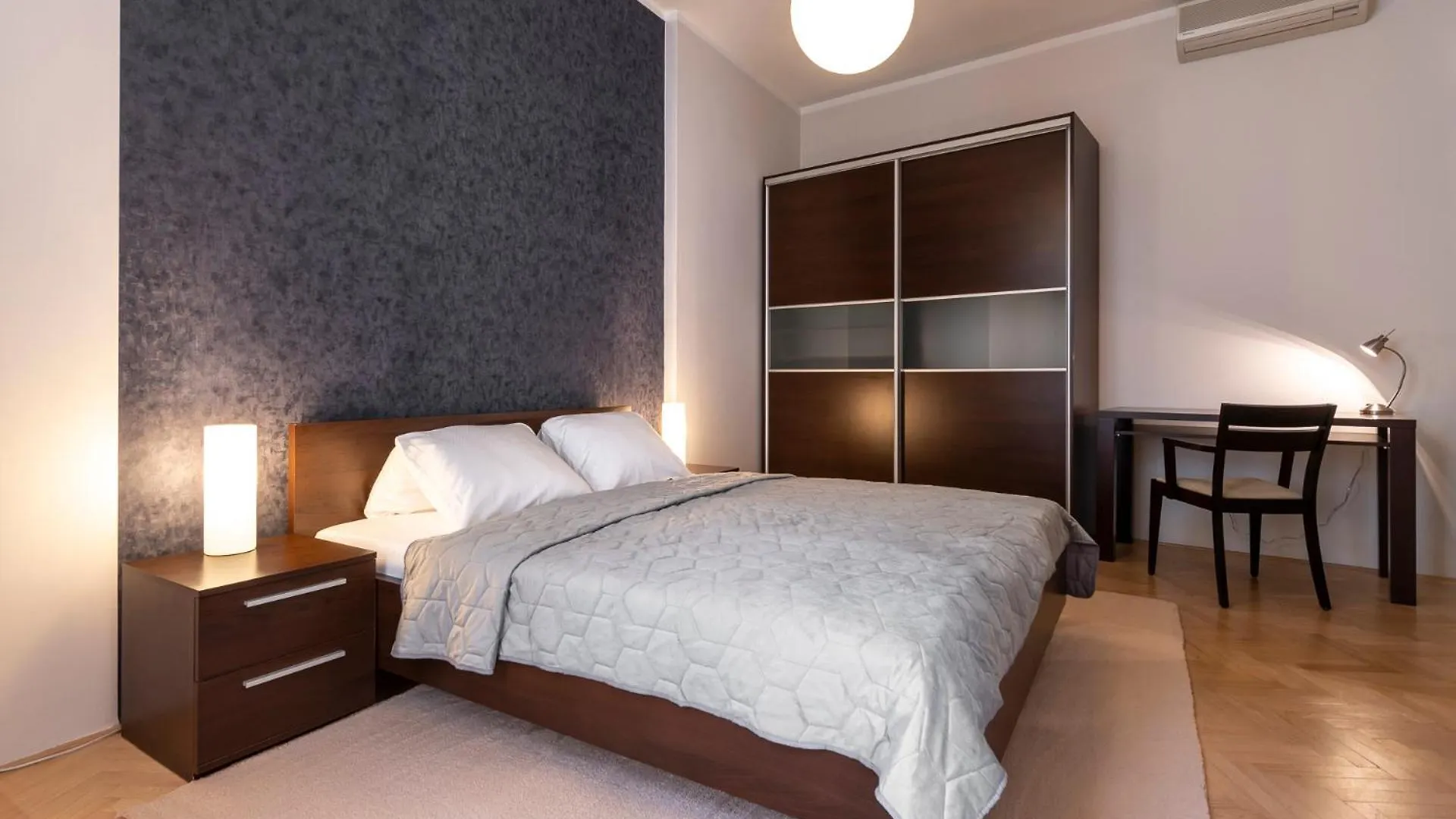 Aparthotel Rezidence Ostrovni Praga
